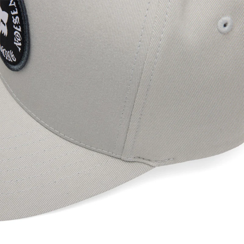 GORRA FOX BADGE FLEXFIT [GRIS CLARO] - Image 3
