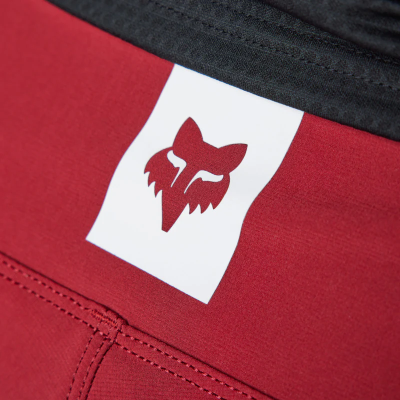 SHORT FOX DEFEND AURORA [ROJO] - Image 7