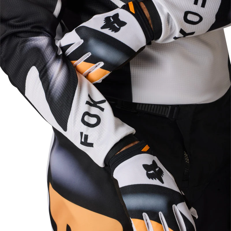 UNIFORME FOX 180 NOBLE [NEGRO/BEIGE] - Image 5